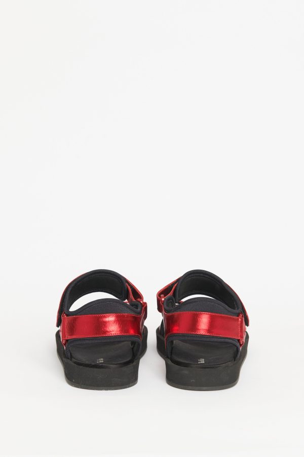 2022 Metallic Red Leather Preowned Hook & Loop Sandals Supply