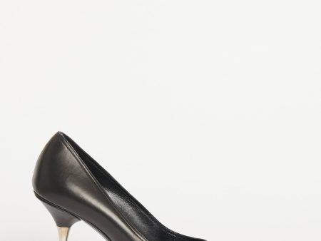 Black Leather Preowned Pointed Toe Pumps Online